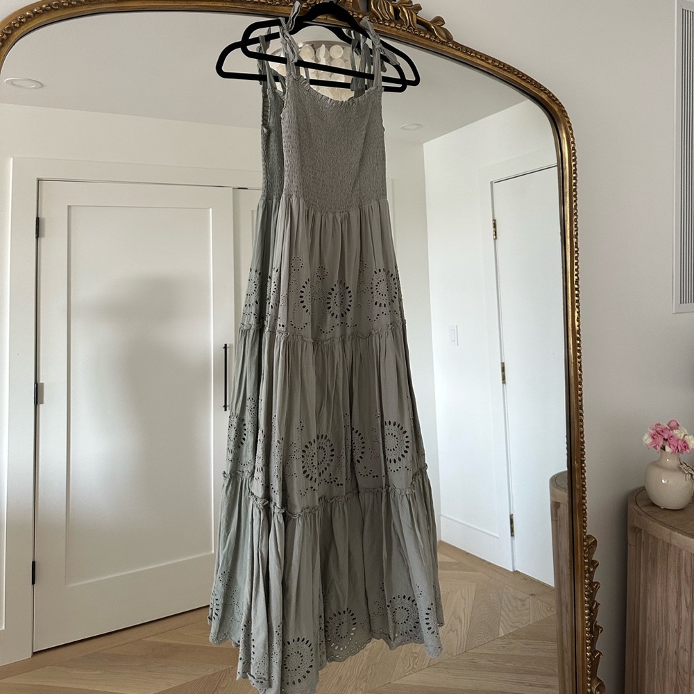 ZARA pale green embroidered midi tie dress